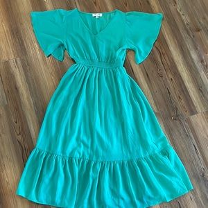 She + Sky Mint Maxi Dress // Maternity // Bump-Friendly